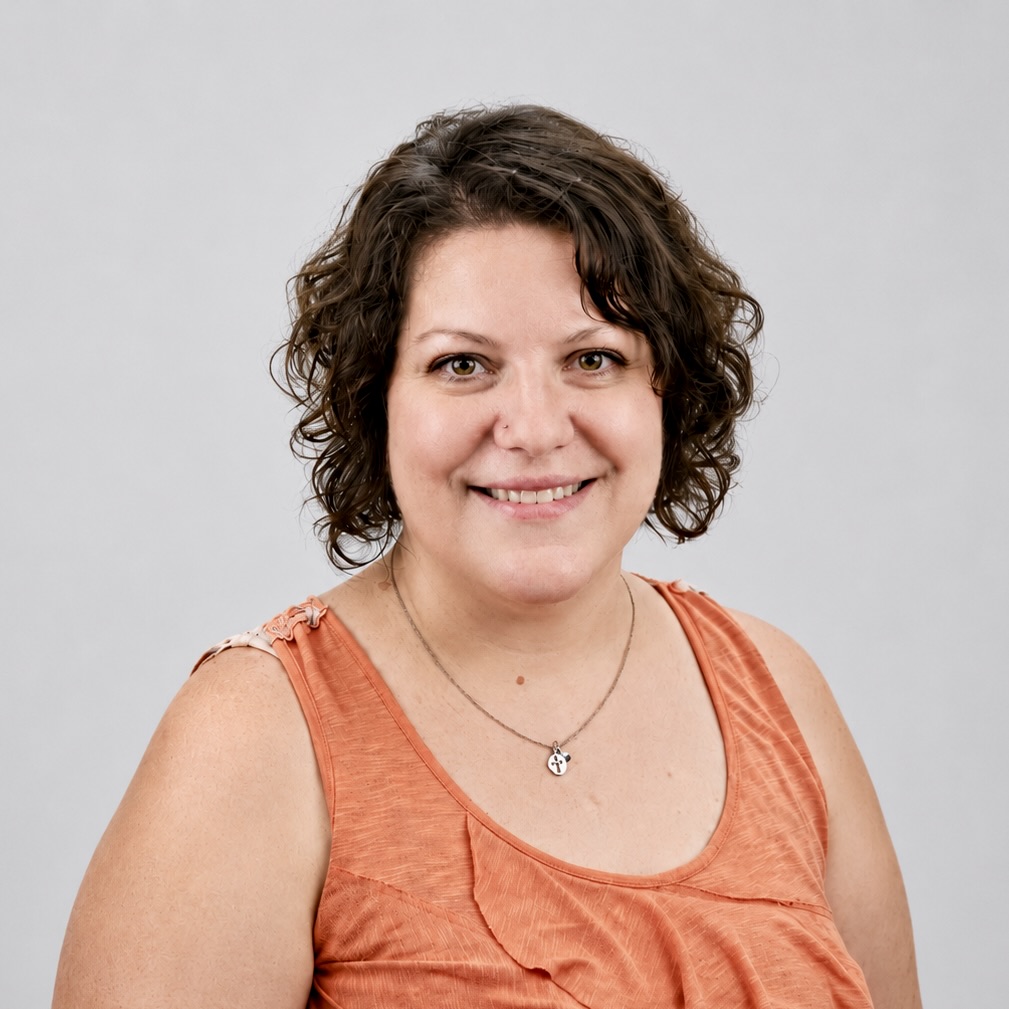 Kristina Olson headshot